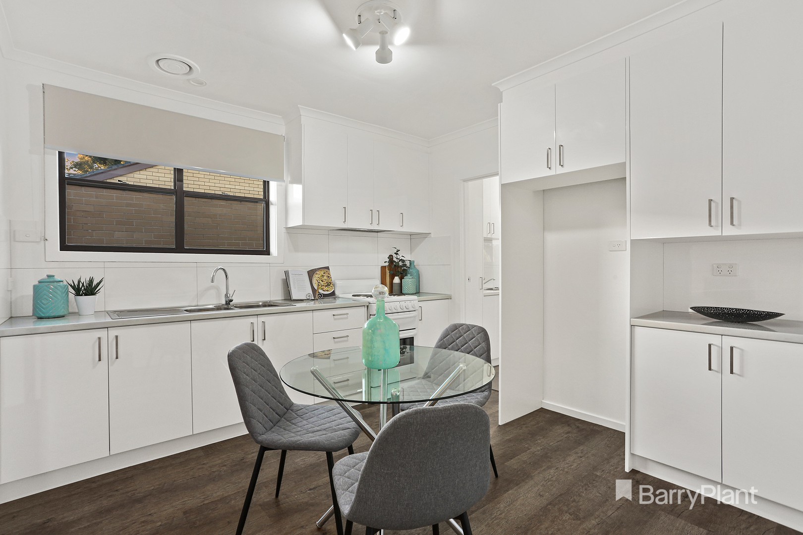 2/18 Wheatsheaf Road, Glenroy, VIC 3046, Glenroy - Thumbnail 2