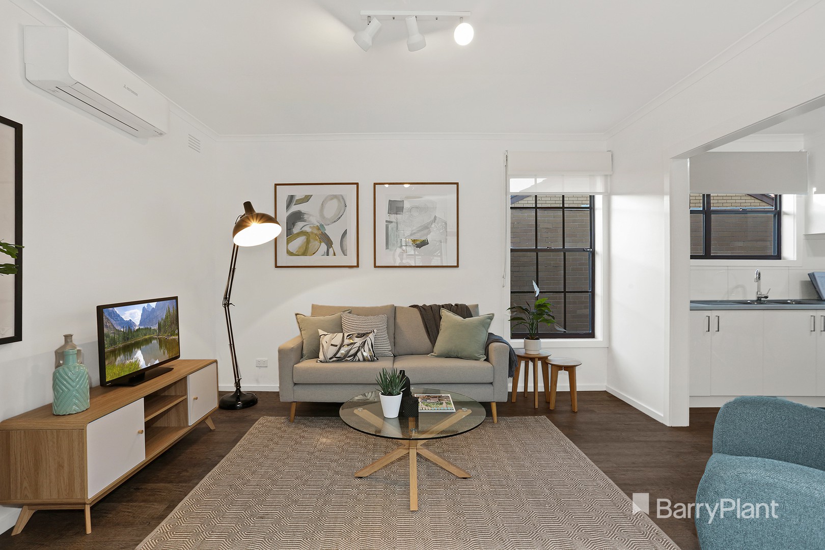 2/18 Wheatsheaf Road, Glenroy, VIC 3046, Glenroy - Thumbnail 3