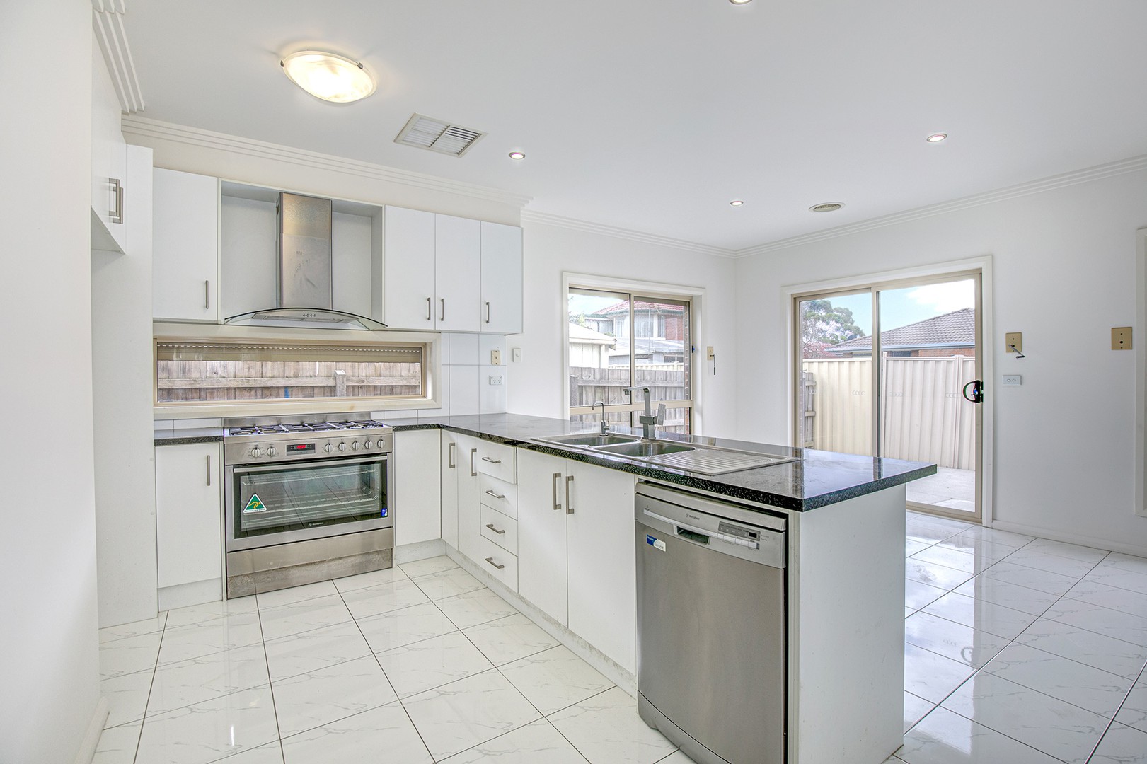 2/18 Wymlet Street, Fawkner, VIC 3060, Fawkner - Thumbnail 3