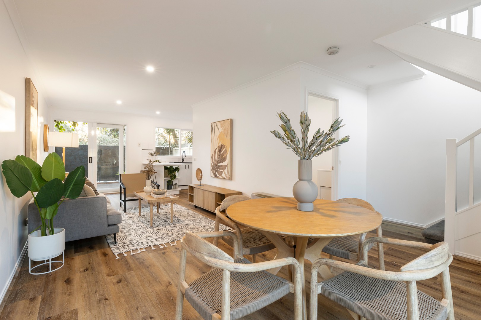 2/180-181 Nepean Highway, Seaford, VIC 3198, Seaford - Thumbnail 2