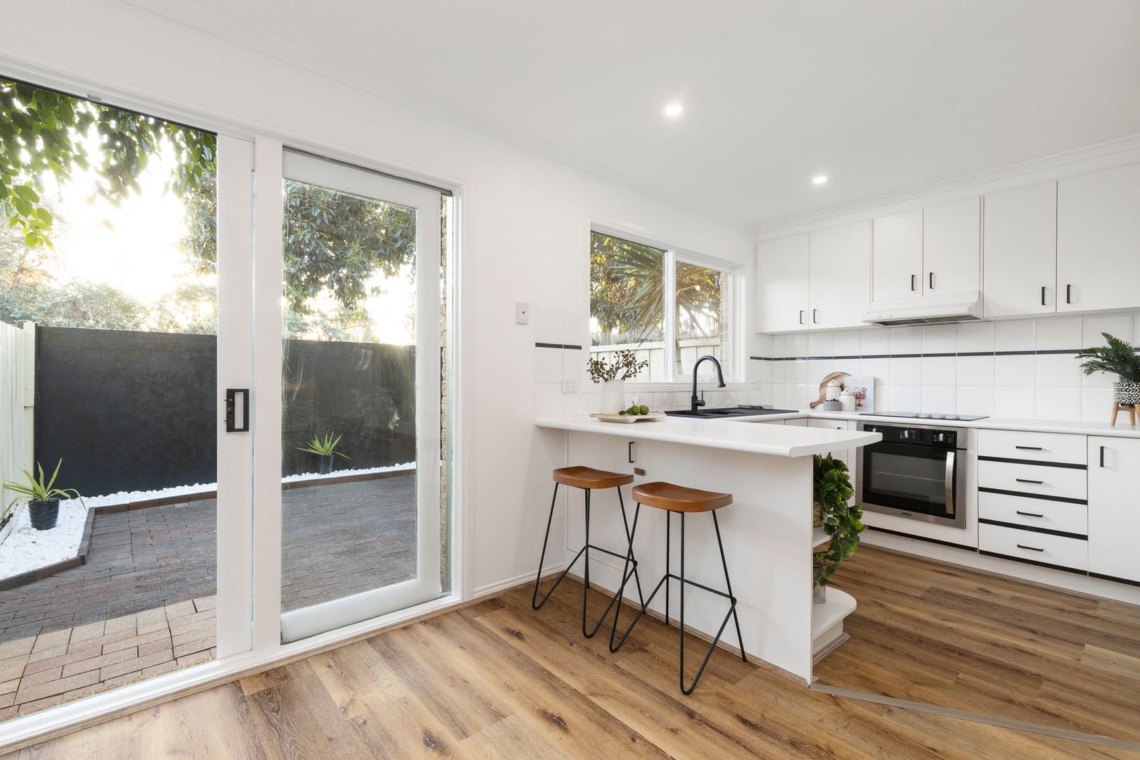 2/180-181 Nepean Highway, Seaford, VIC 3198, Seaford - Thumbnail 4