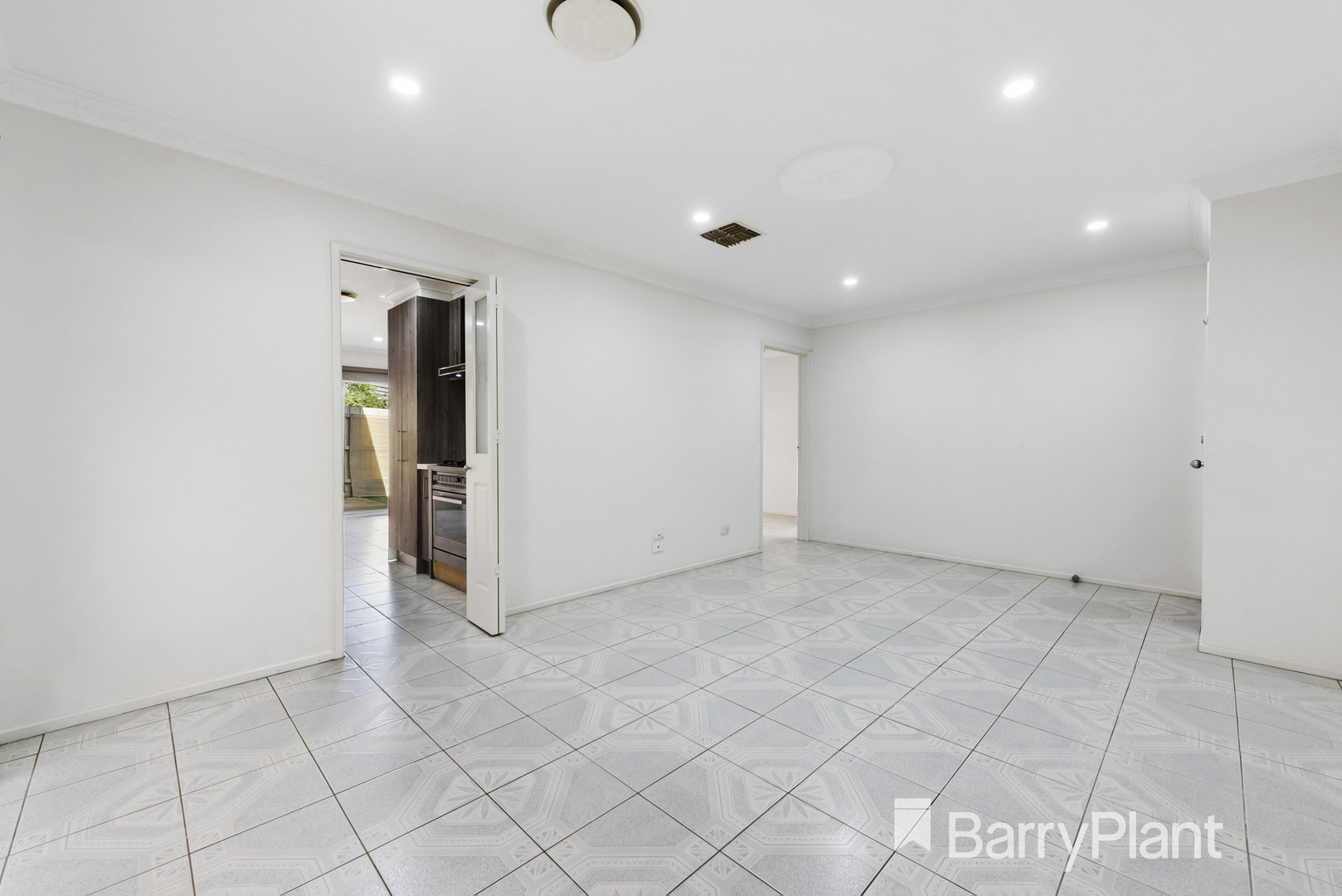 2/180 Derrimut  Road, Hoppers Crossing, VIC 3029, Hoppers Crossing - Thumbnail 3