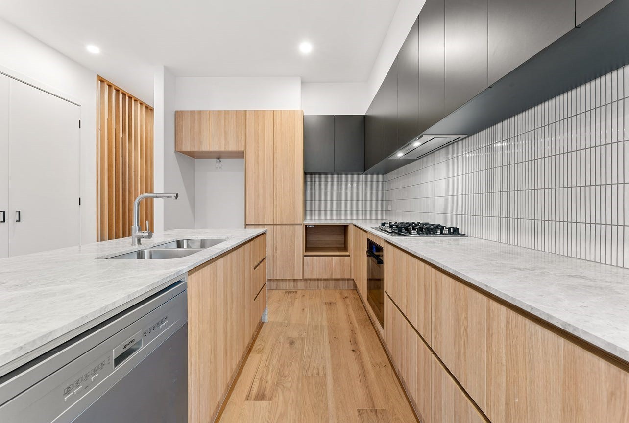 2/180 Waiora Road, Rosanna, VIC 3084, Rosanna - Thumbnail 3
