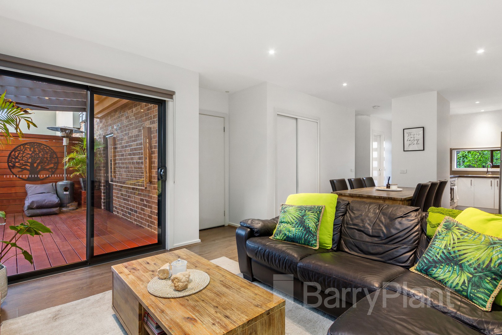 2/1840 Ferntree Gully Road, Ferntree Gully, VIC 3156, Ferntree Gully - Thumbnail 2