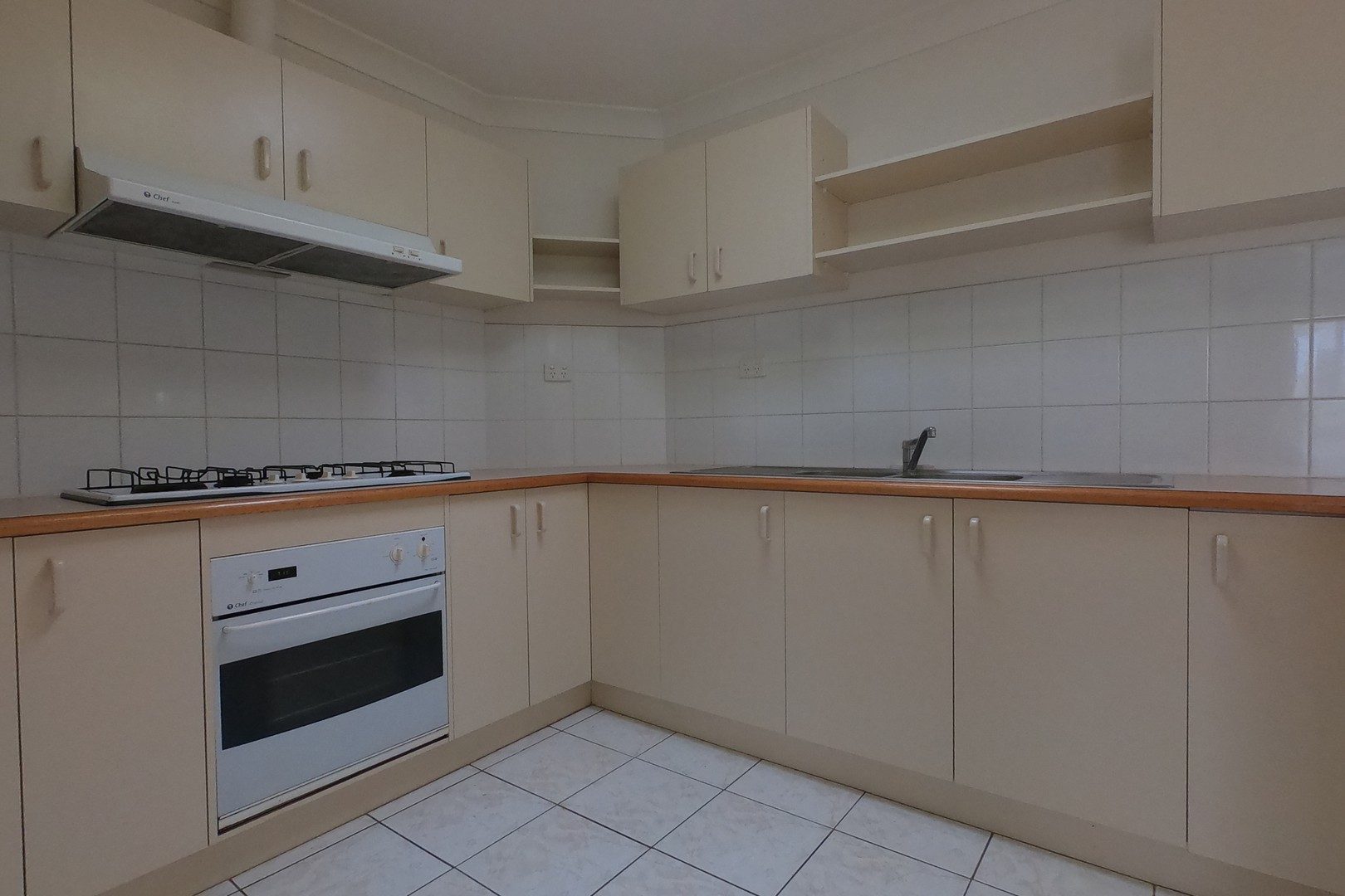 2/18R Purinuan Road, Reservoir, VIC 3073, Reservoir - Thumbnail 6