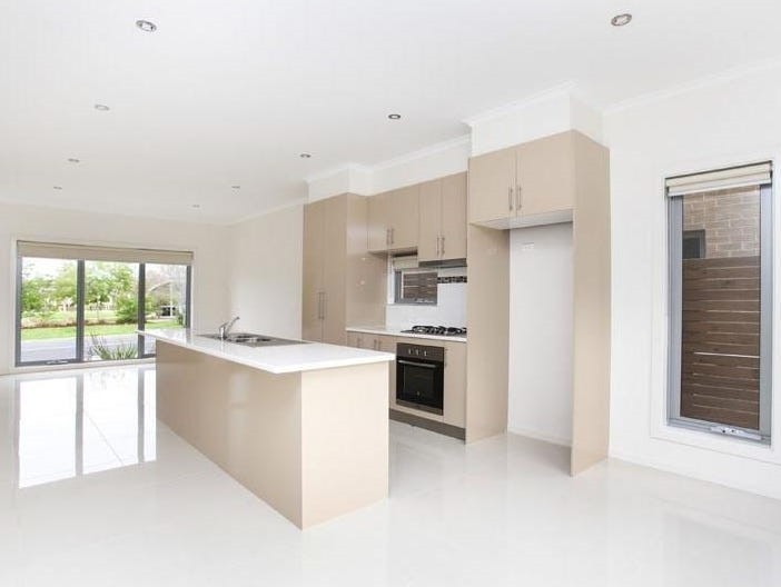 2/19-21 The Avenue, Caroline Springs, VIC 3023, Caroline Springs - Thumbnail 4