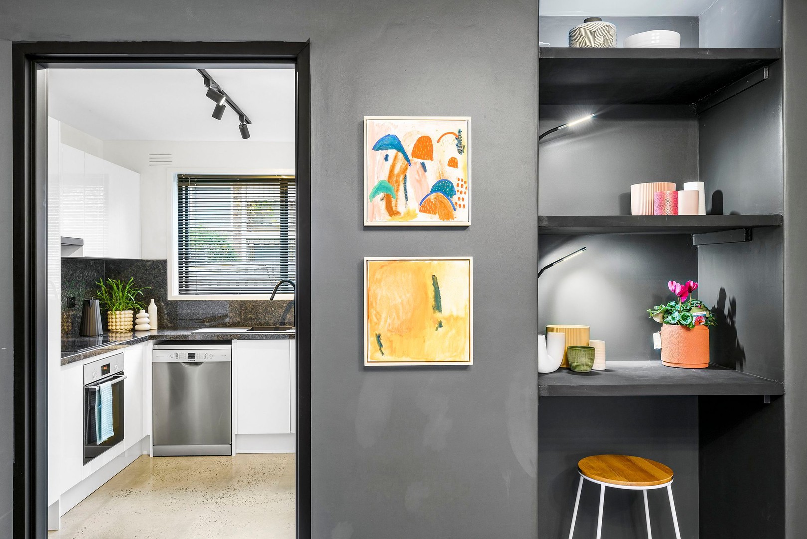 2/19 Belvedere Close, Maribyrnong, VIC 3032, Maribyrnong - Thumbnail 4