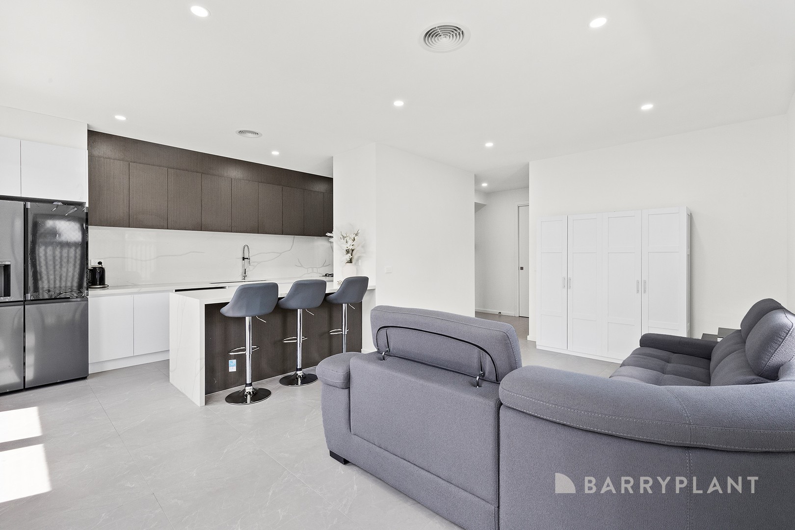 2/19 Churchill Street, Glenroy, VIC 3046 - Thumbnail 2 - 25/11/2025