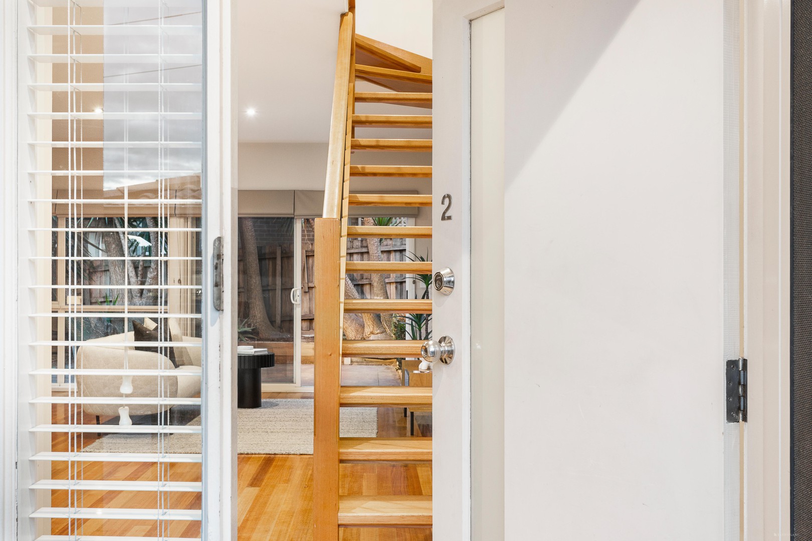 2/19 Main Road, Lower Plenty, VIC 3093 - Thumbnail 2 - 22/08/2025