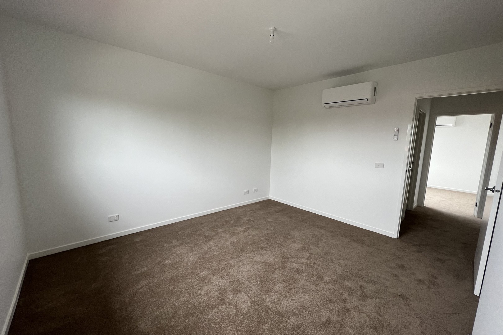 2/19 Oberon Avenue, St Albans, VIC 3021, St Albans - Thumbnail 6