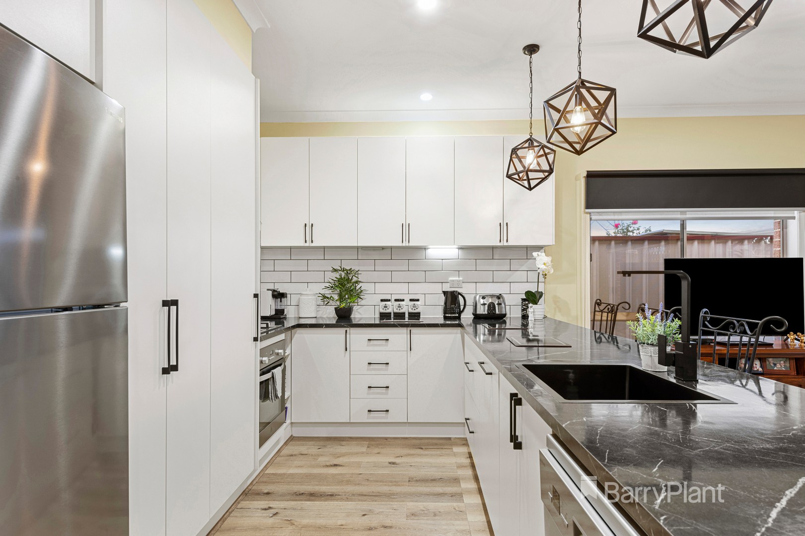 2/19 Payne Place, South Morang, VIC 3752, South Morang - Thumbnail 2