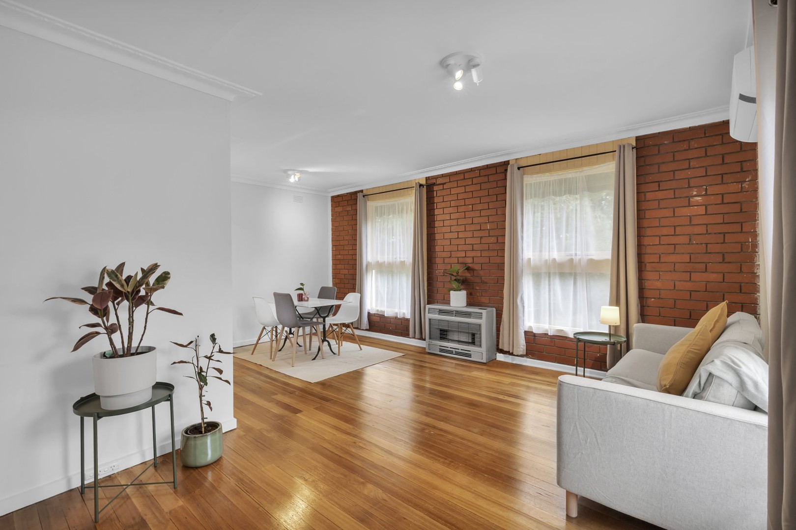 2/19 Scott Street, Mitcham, VIC 3132 - Thumbnail 2 - 04/03/2026