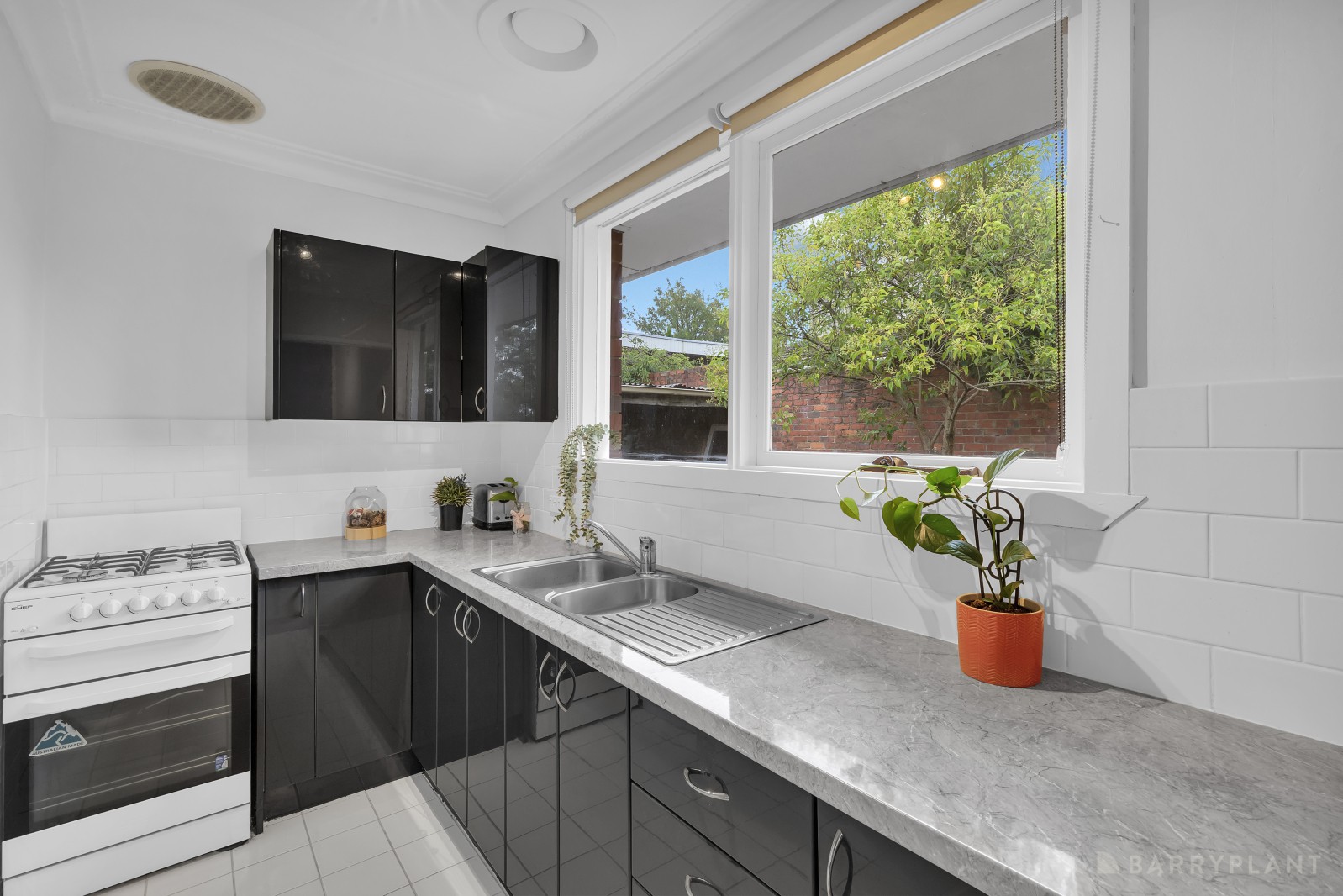 2/19 Scott Street, Mitcham, VIC 3132, Mitcham - Thumbnail 4