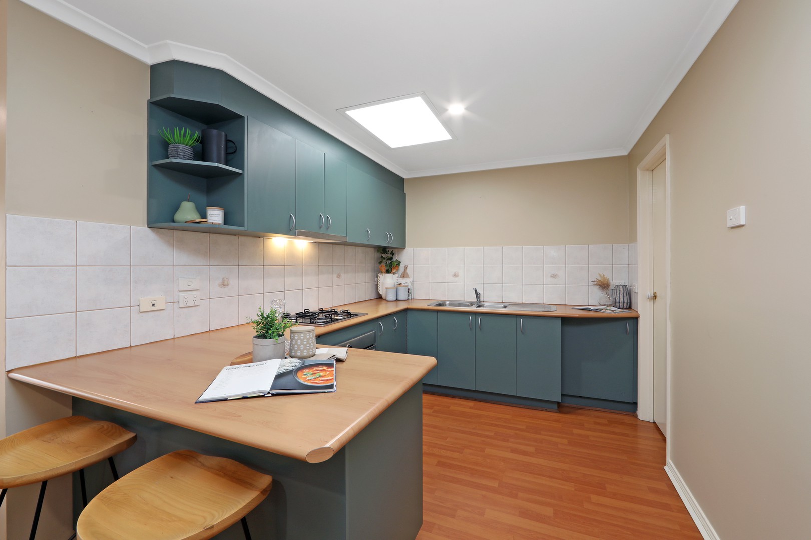 2/19 Sweet Gum Avenue, Narre Warren, VIC 3805, Narre Warren - Thumbnail 4