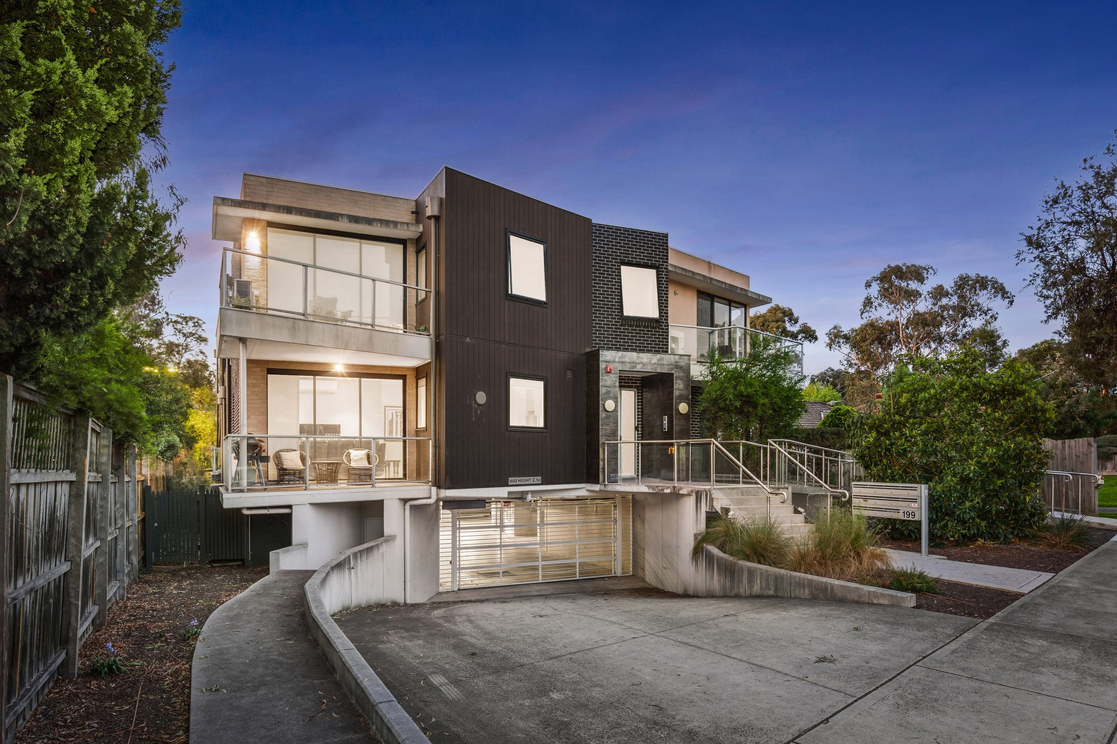 2/199 Hull Road, Mooroolbark, VIC 3138, Mooroolbark - Thumbnail 2