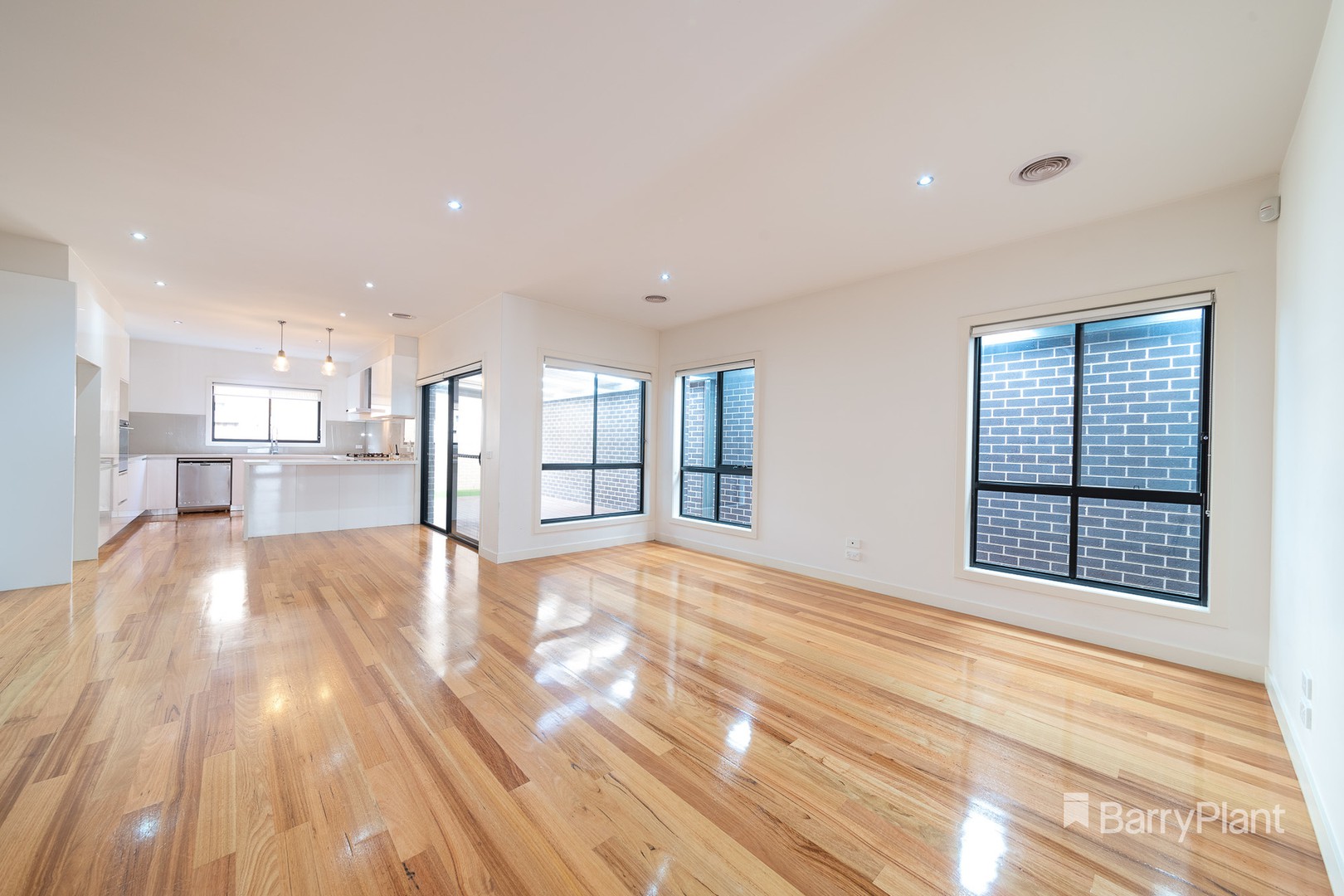 2/19B Arndt Road, Pascoe Vale, VIC 3044 - Thumbnail 2 - 17/10/2023