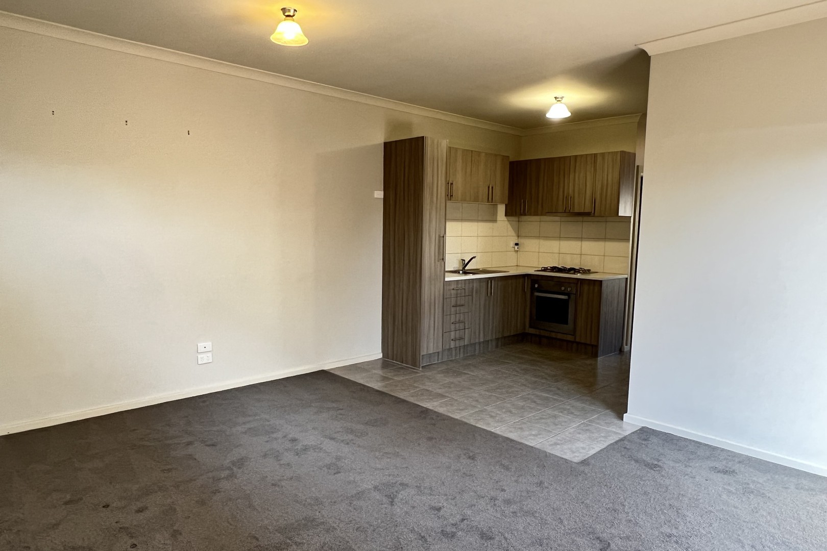 2/2 Ash Street, Thomastown, VIC 3074, Thomastown - Thumbnail 4