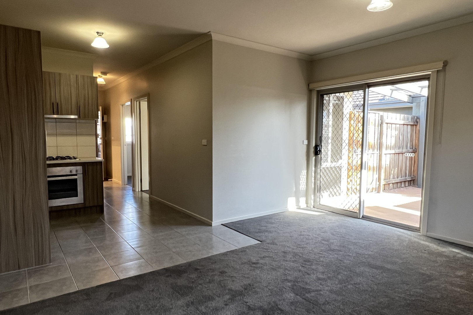 2/2 Ash Street, Thomastown, VIC 3074, Thomastown - Thumbnail 6