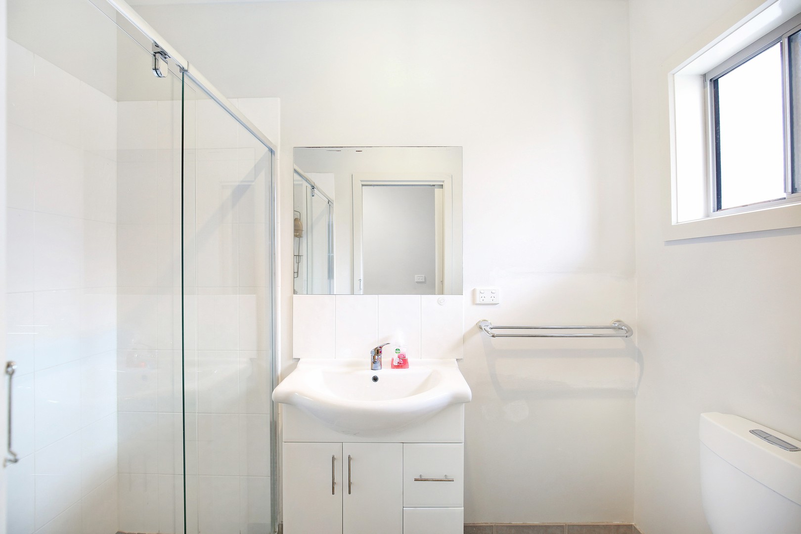2/2 Ash Street, Thomastown, VIC 3074, Thomastown - Thumbnail 6