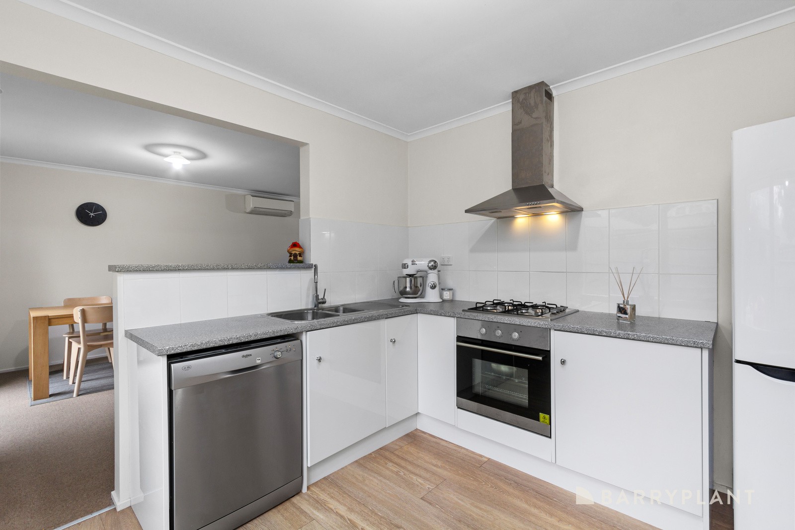 2/2 Austin Street, Ferntree Gully, VIC 3156, Ferntree Gully - Thumbnail 5