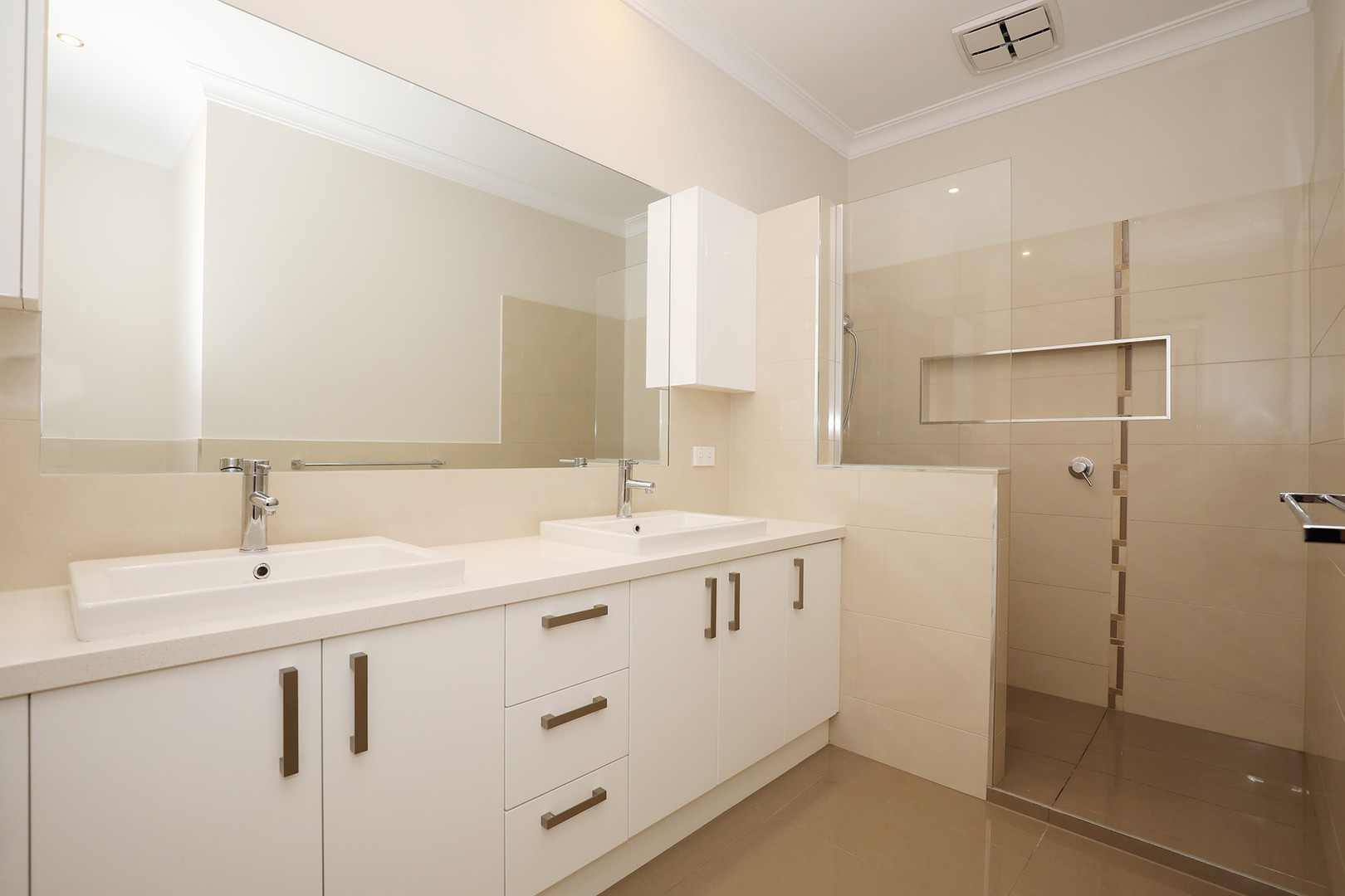 2/2 Avard Court, Berwick, VIC 3806, Berwick - Thumbnail 7