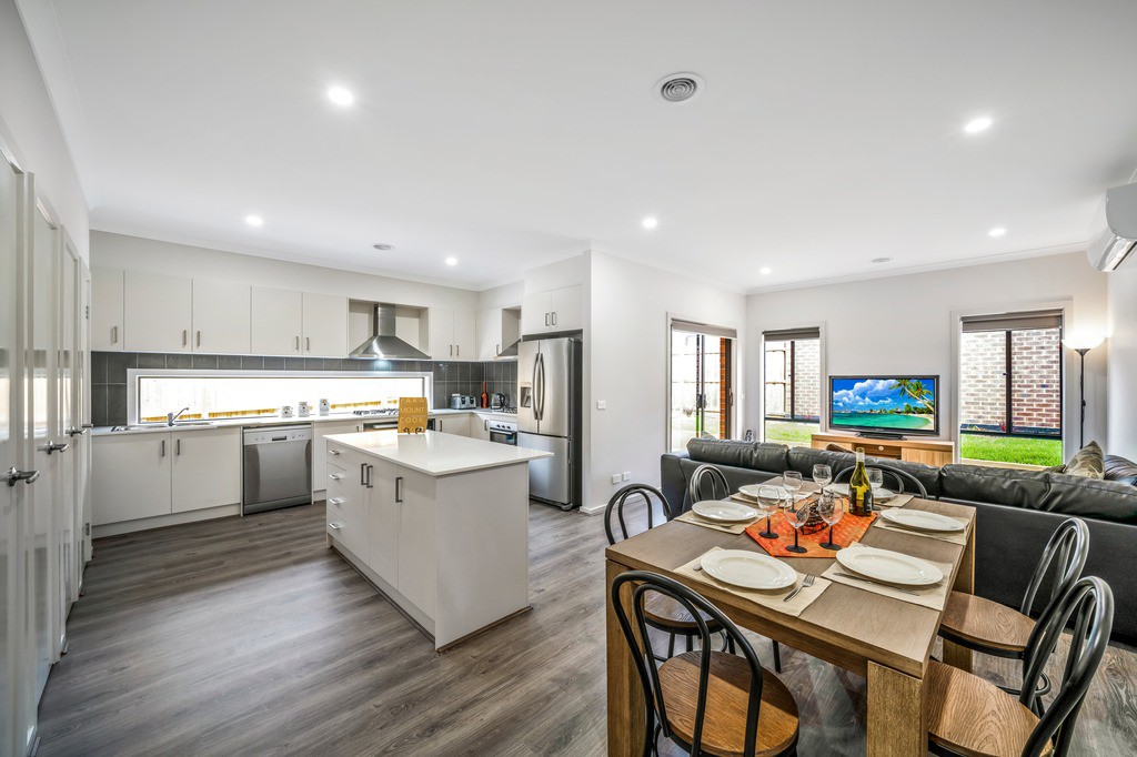 2/2 Backelei Crescent, Grovedale, VIC 3216, Grovedale - Thumbnail 5
