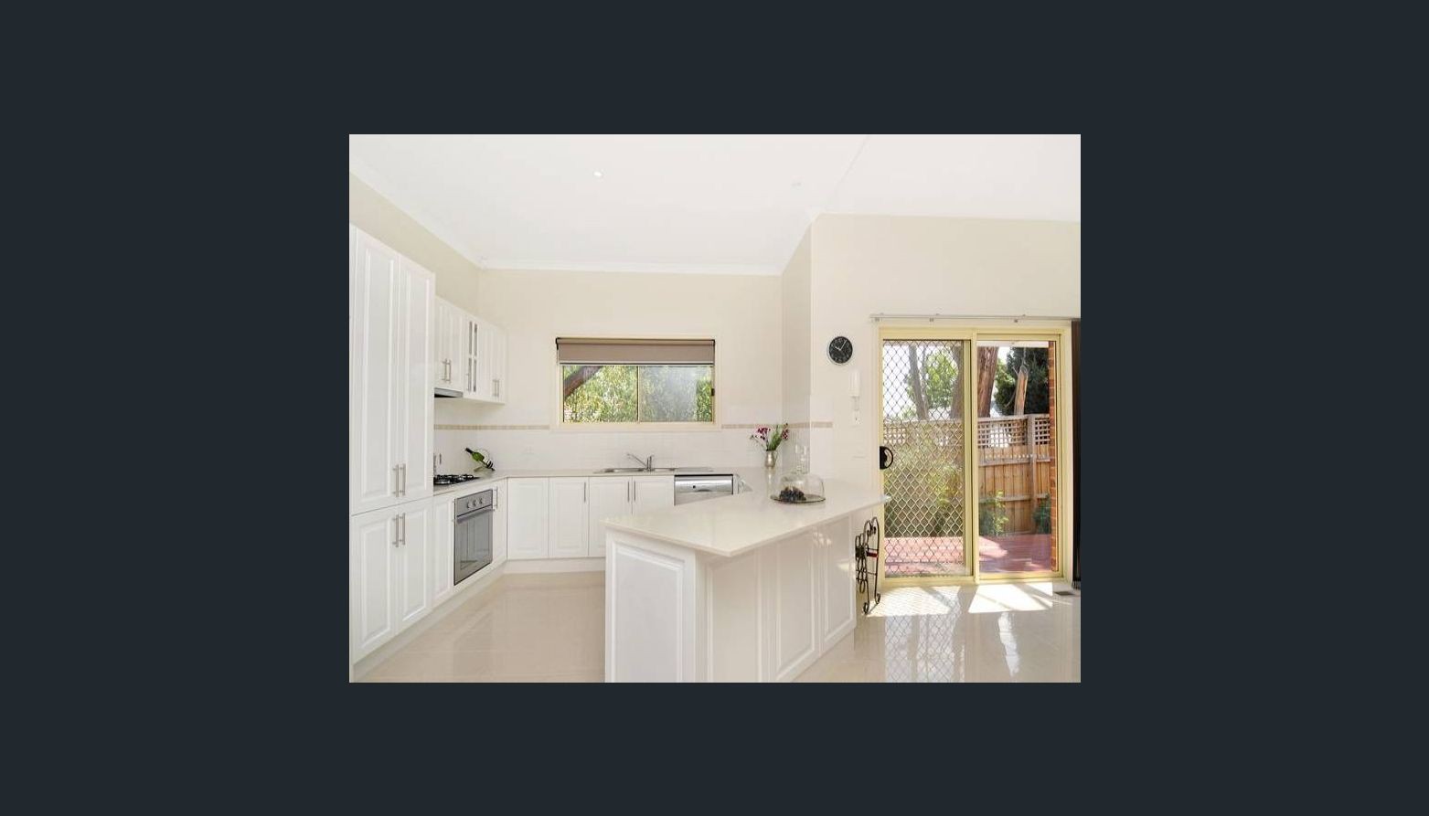 2/2 Barker  Street, Blackburn South, VIC 3130, Blackburn South - Thumbnail 3