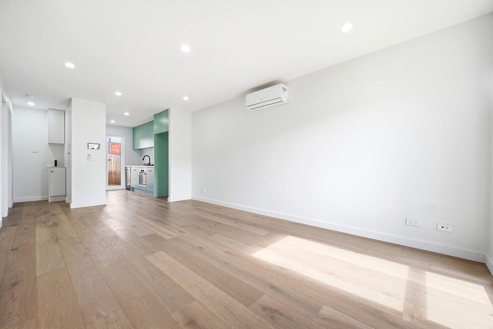 2/2 Barnett Grove, Noble Park, VIC 3174, Noble Park - Thumbnail 7