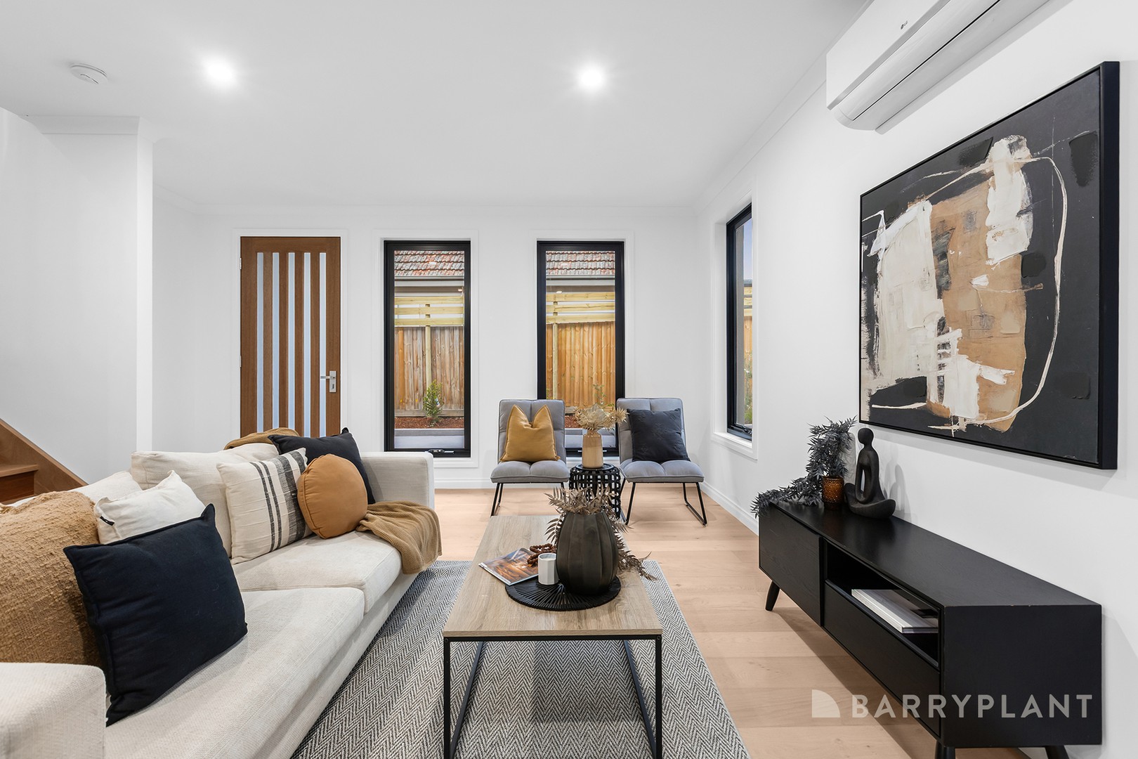 2/2 Belmont Road West, Croydon South, VIC 3136 - Thumbnail 2 - 20/11/2025