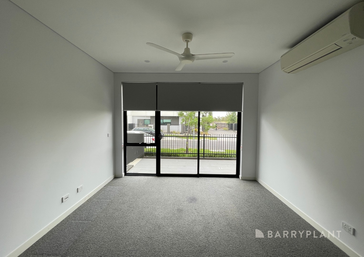 2/2 Clark Street, Williams Landing, VIC 3027 - Thumbnail 2 - 22/02/2024