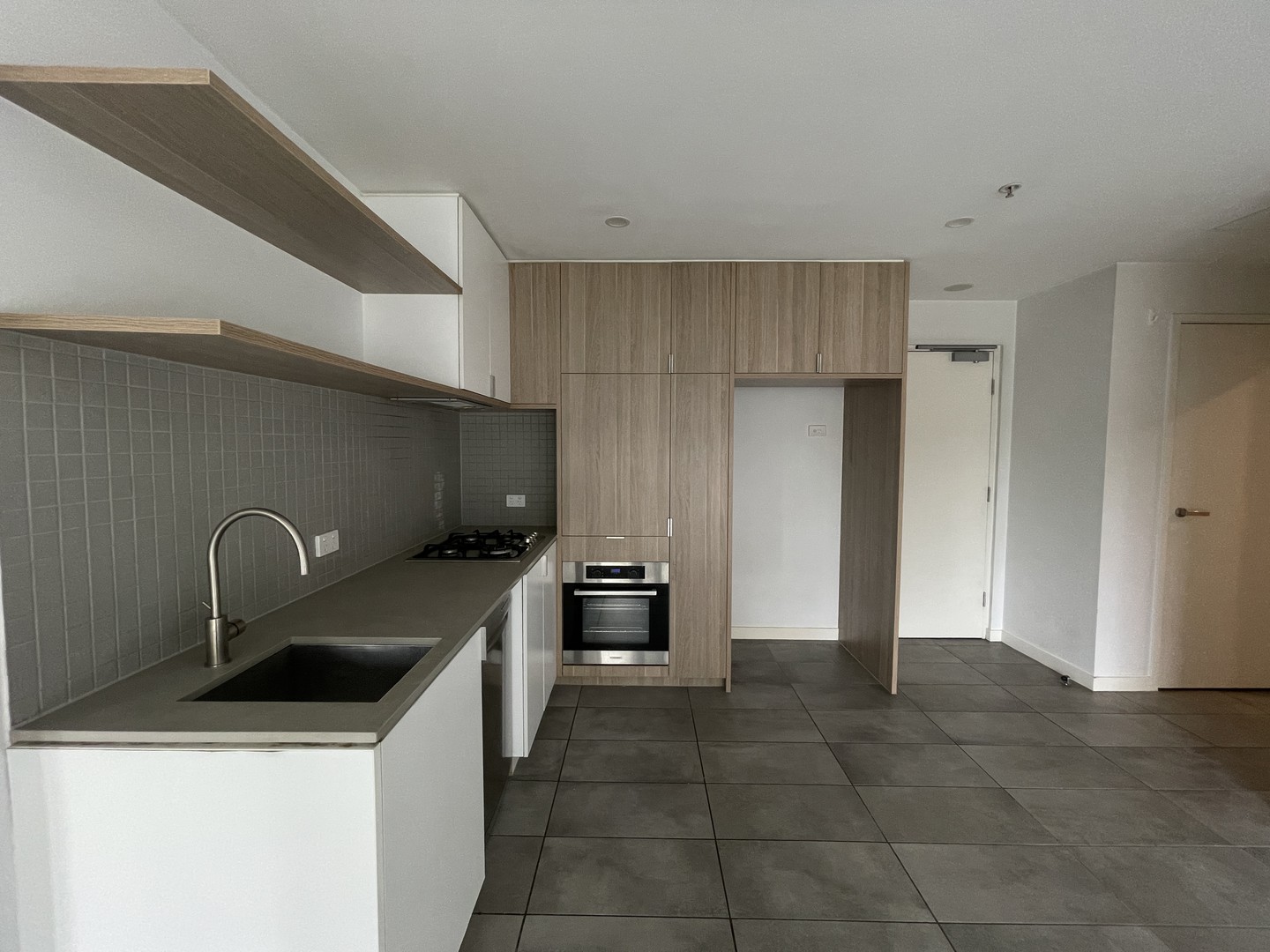 2/2 Clark Street, Williams Landing, VIC 3027, Williams Landing - Thumbnail 7