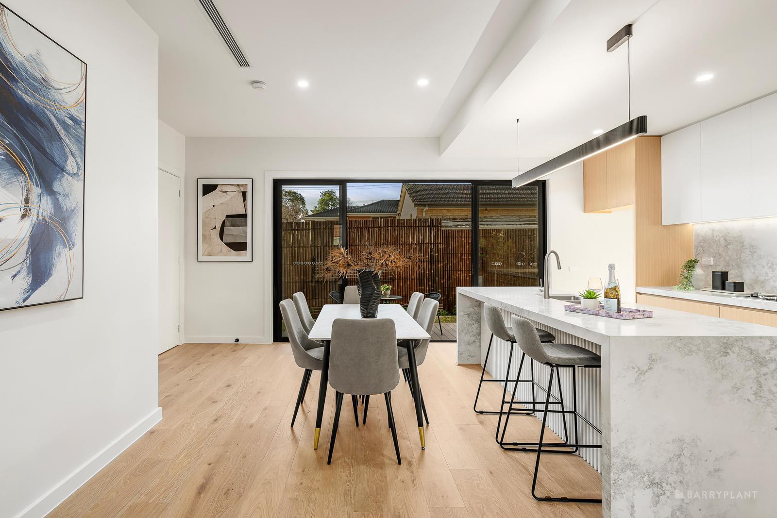 2/2 Doulton Road, Blackburn, VIC 3130, Blackburn - Thumbnail 3
