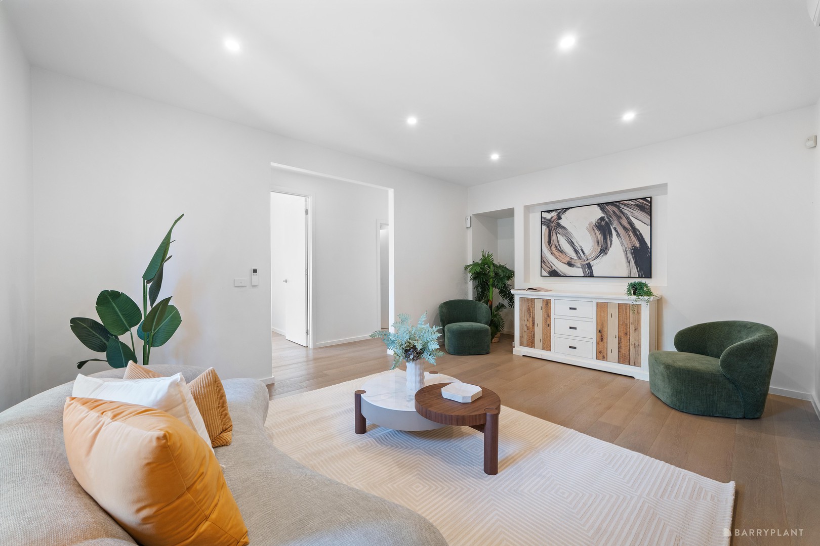 2/2 Eyre Court, Templestowe Lower, VIC 3107 - Thumbnail 2 - 29/04/2026