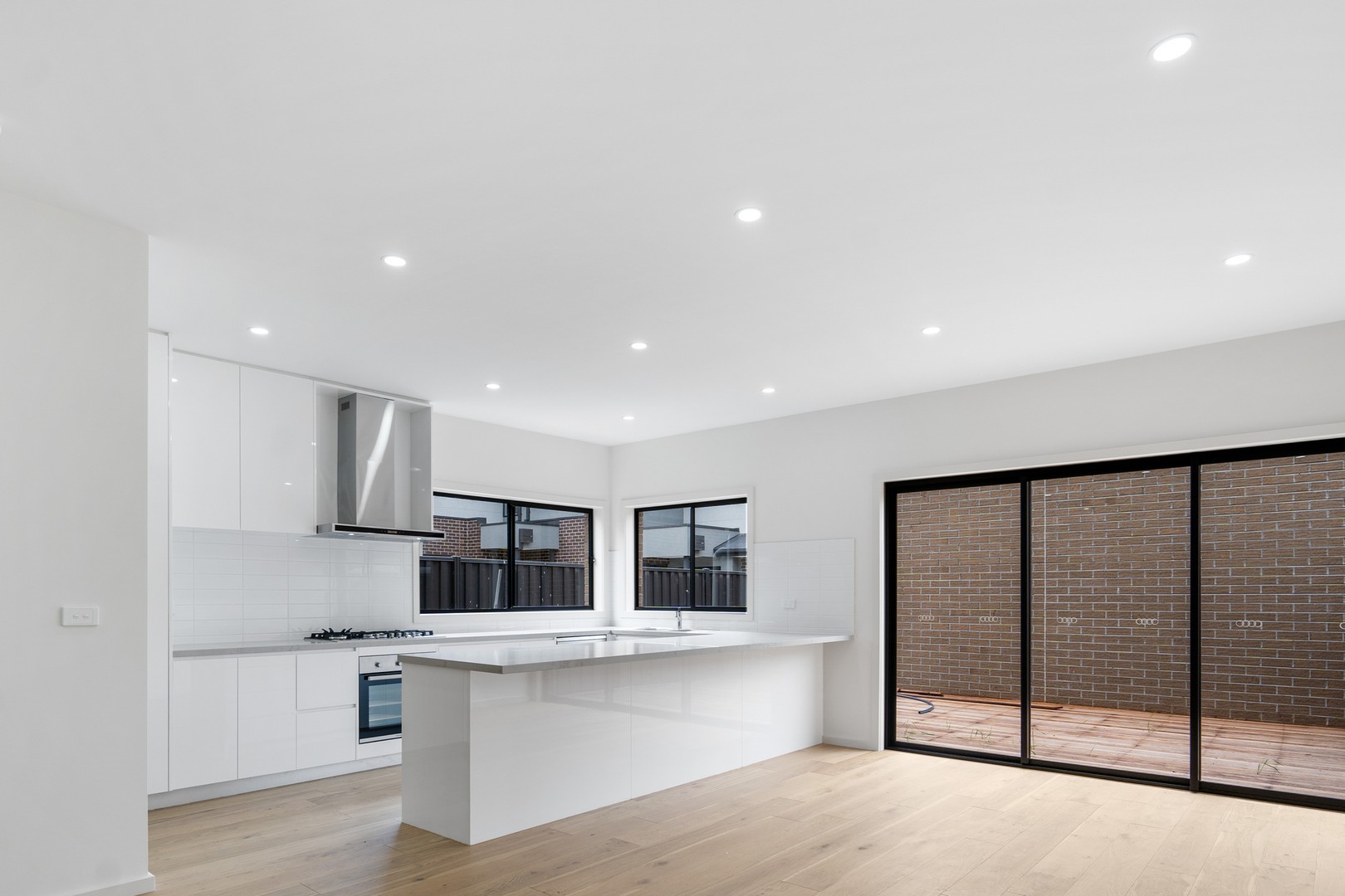 2/2 Greenham Street, Maidstone, VIC 3012, Maidstone - Thumbnail 3