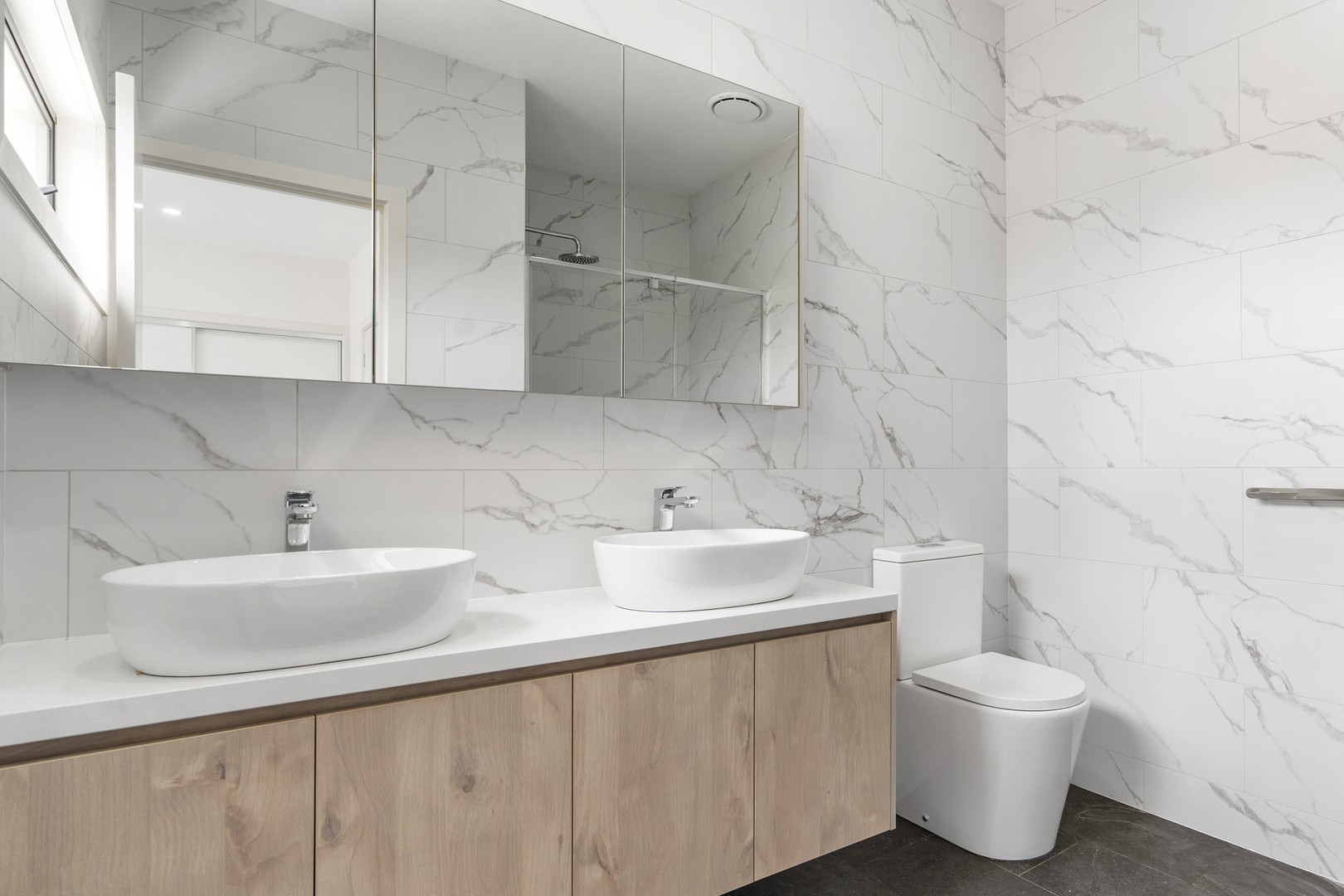 2/2 Greenham Street, Maidstone, VIC 3012, Maidstone - Thumbnail 8