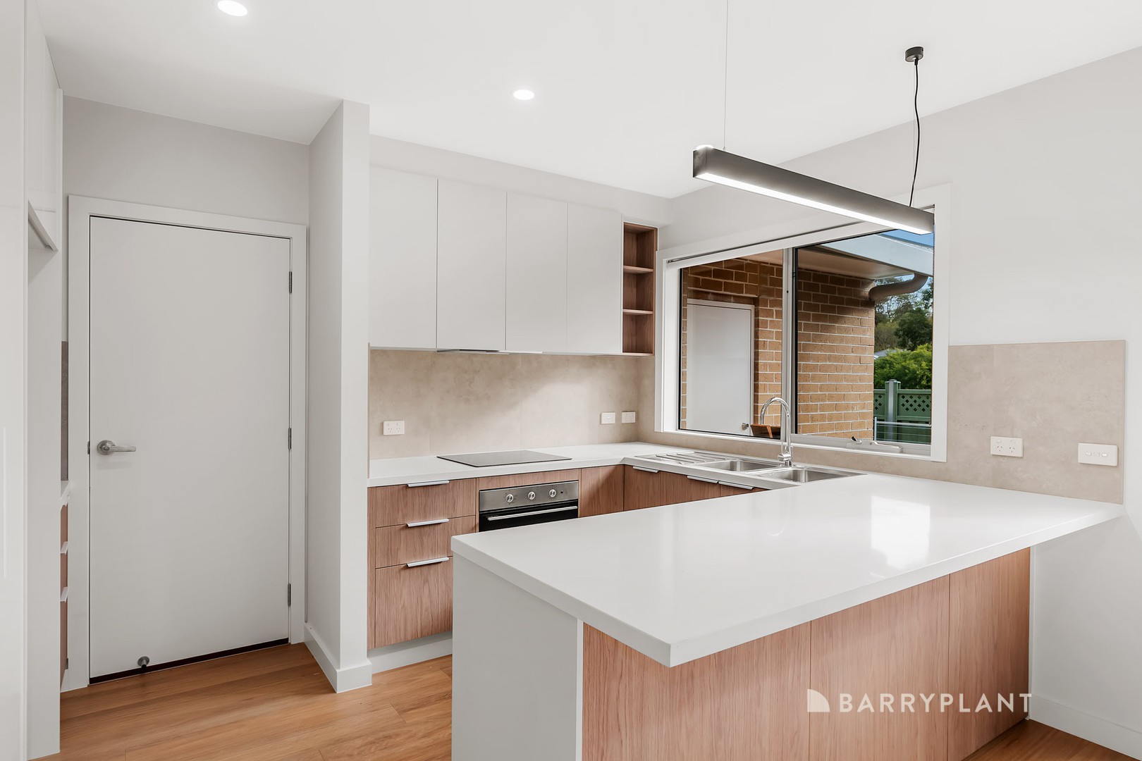 2/2 Hartwell Court, Mooroolbark, VIC 3138, Mooroolbark - Thumbnail 2