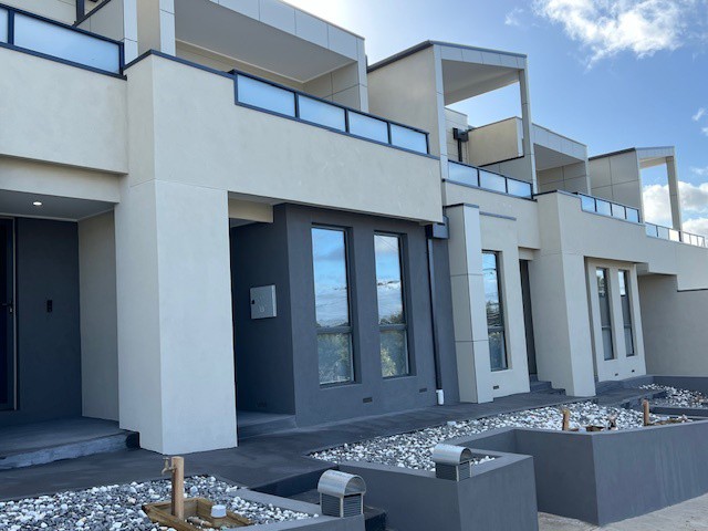2/2 Josephine Street, Oak Park, VIC 3046, Oak Park - Thumbnail 2