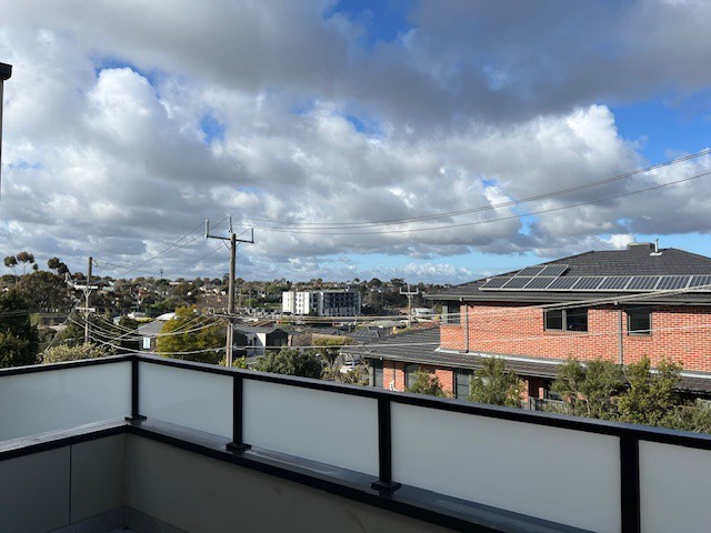 2/2 Josephine Street, Oak Park, VIC 3046, Oak Park - Thumbnail 3