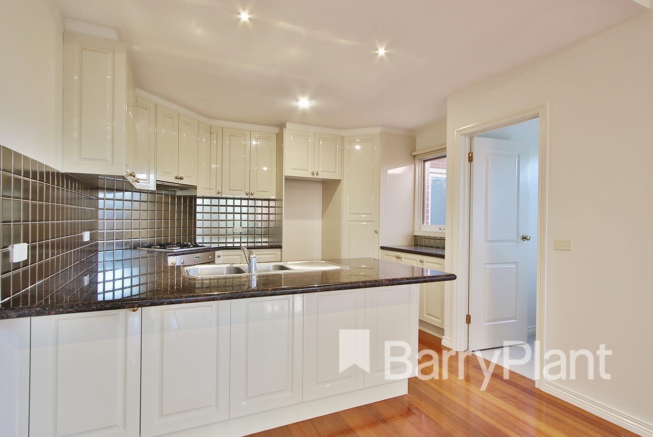 2/2 Martha Street, Donvale, VIC 3111, Donvale - Thumbnail 2