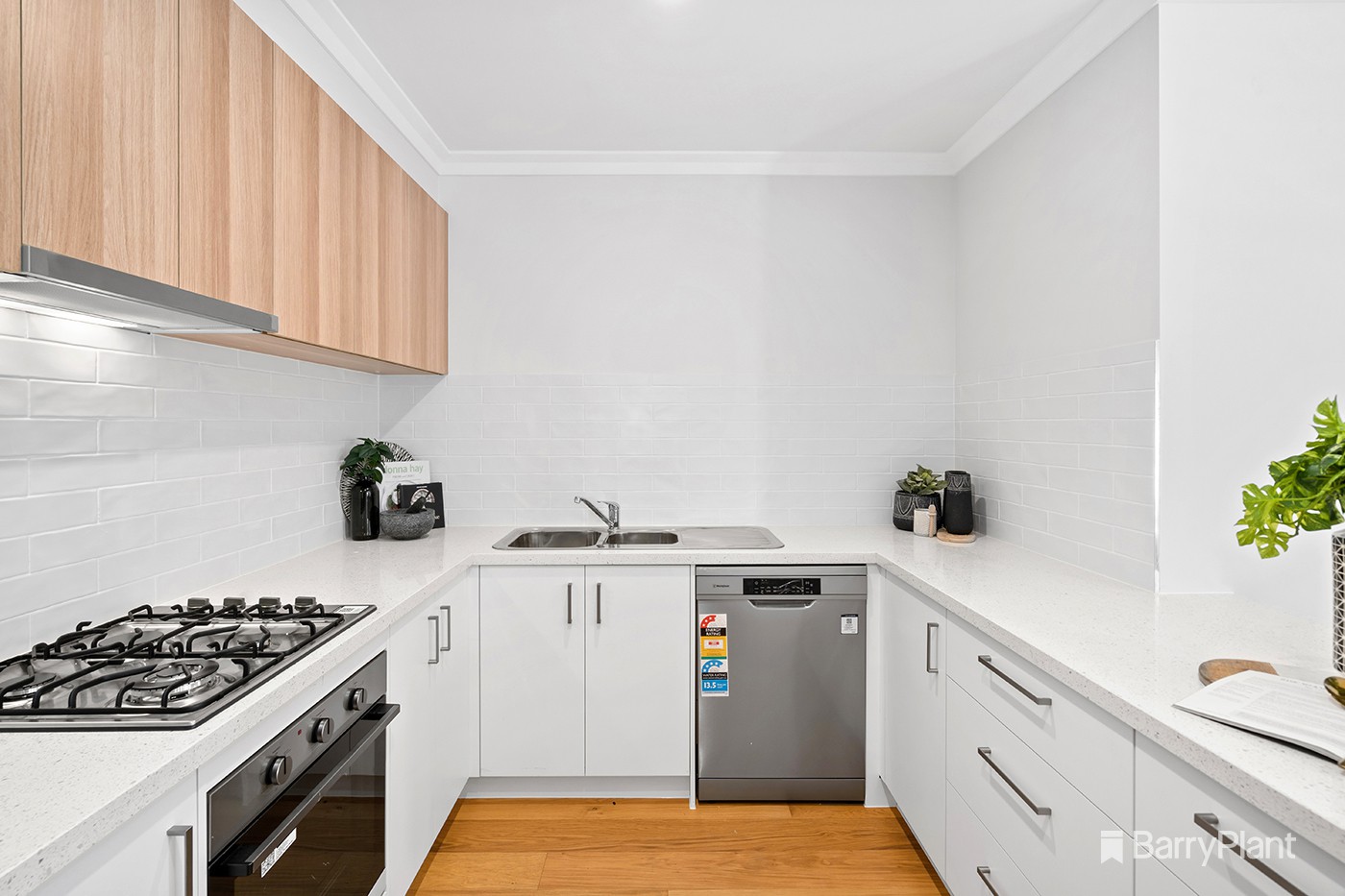2/2 Mountfield Road, Kilsyth, VIC 3137, Kilsyth - Thumbnail 3
