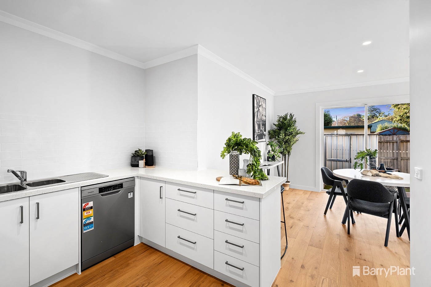 2/2 Mountfield Road, Kilsyth, VIC 3137, Kilsyth - Thumbnail 4
