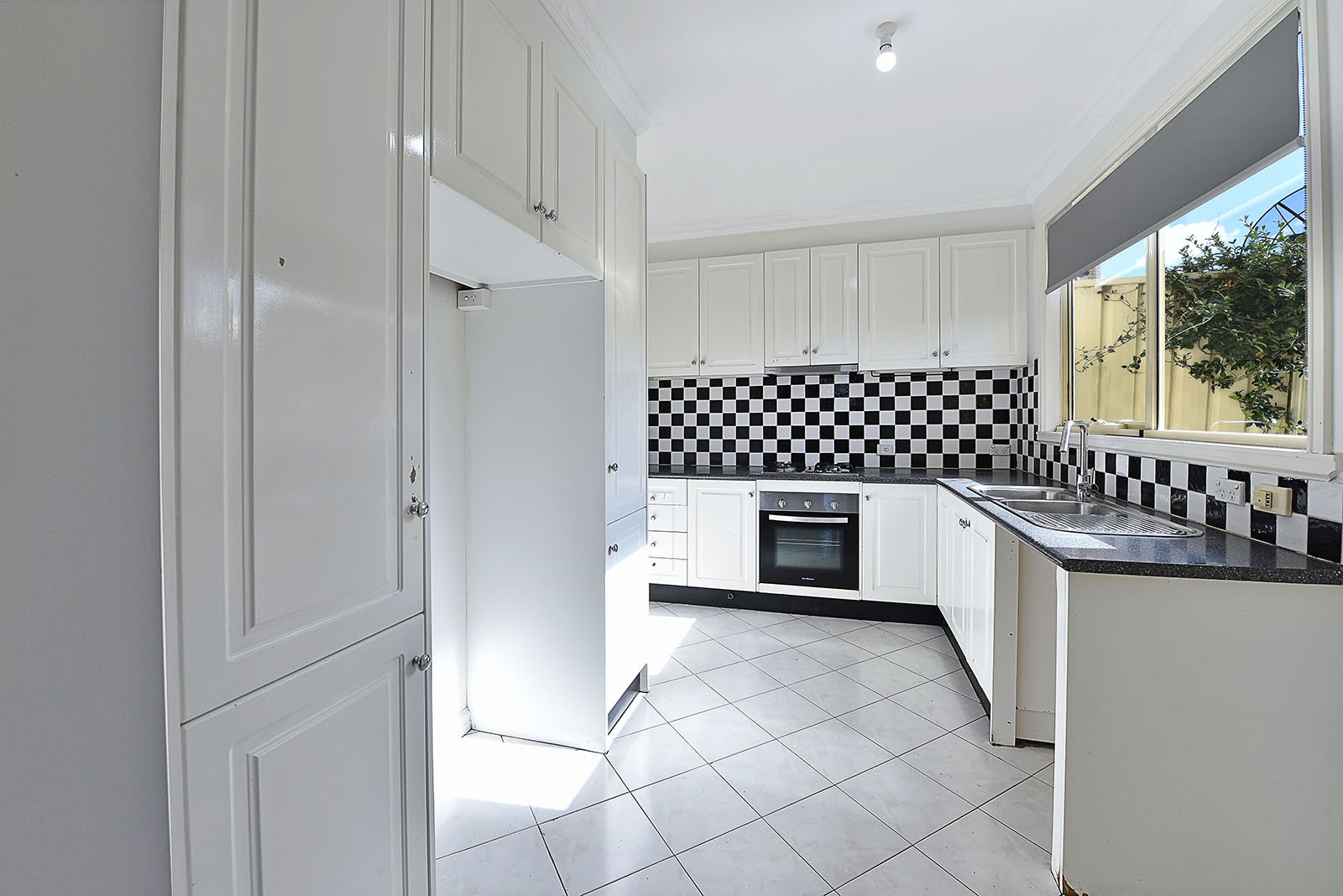 2/2 Parr Ct, Avondale Heights, VIC 3034 - Thumbnail 2 - 26/03/2026