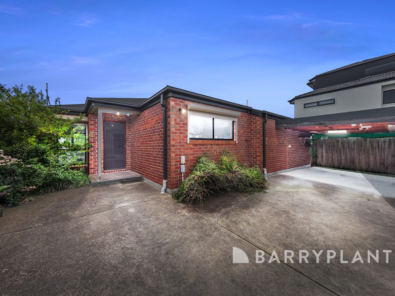 2/2 Peter Court, St Albans, VIC 3021 - Image - 05/08/2026