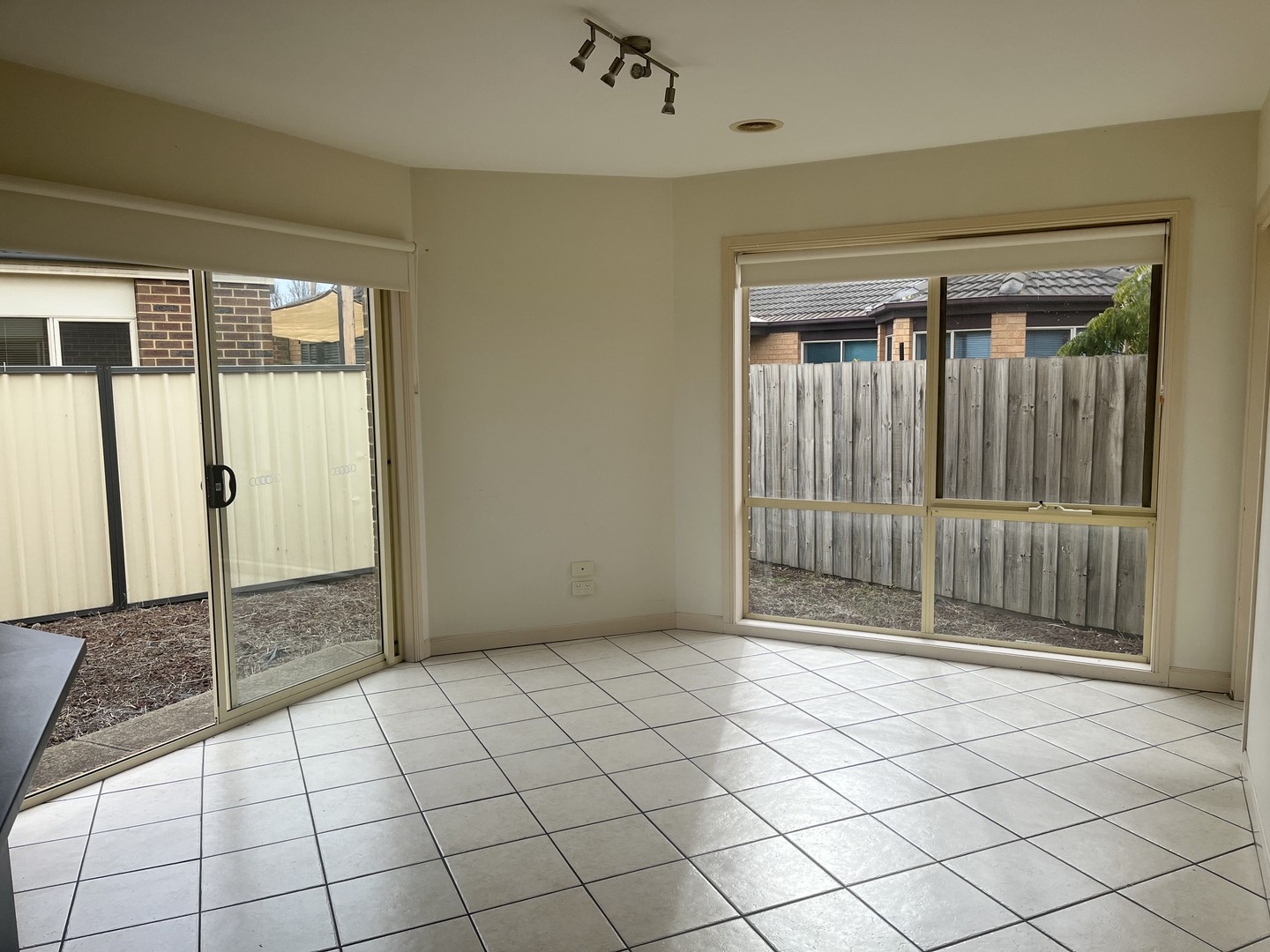 2/2 Pitanga Gardens, Werribee, VIC 3030, Werribee - Thumbnail 6
