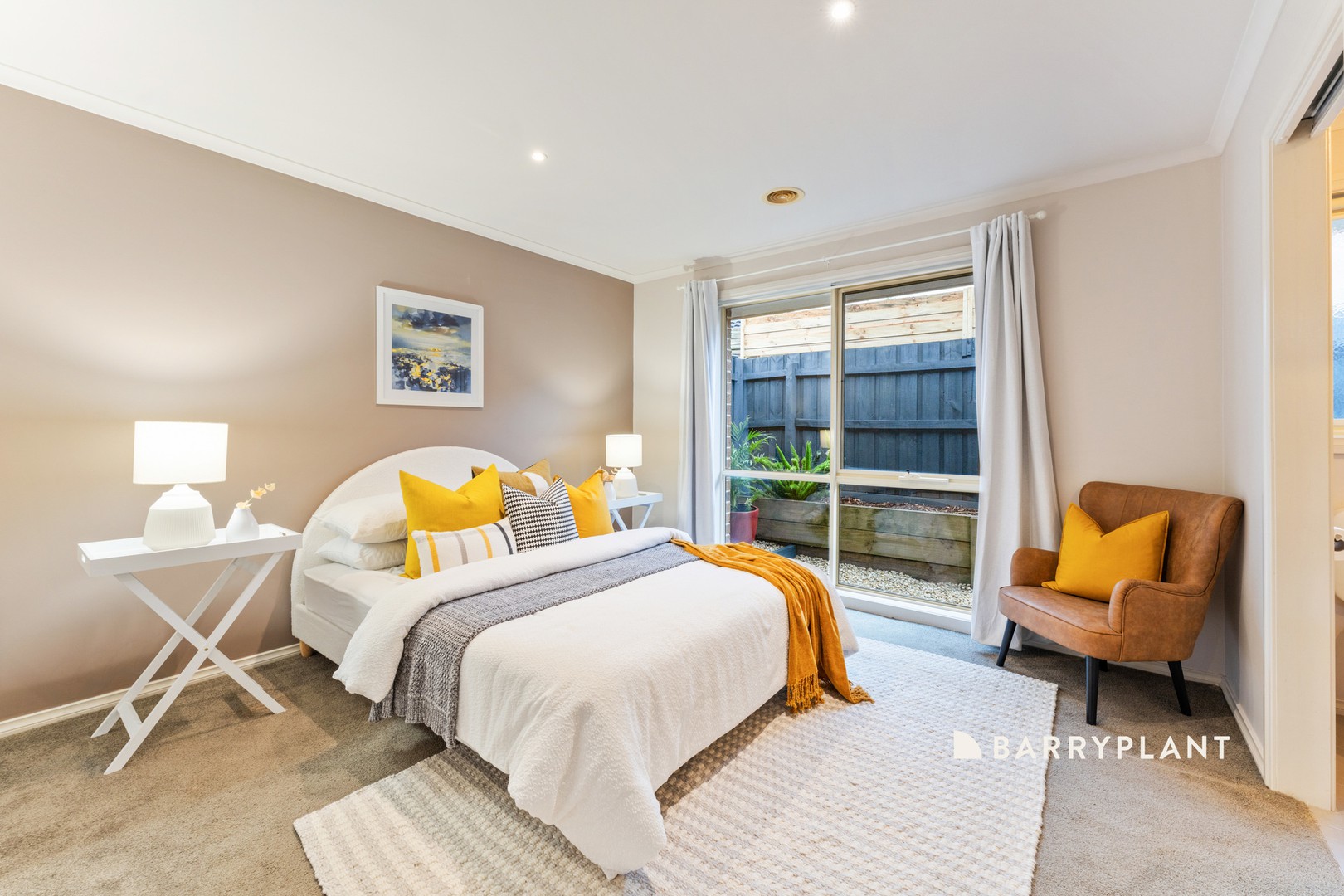 2/2 Sarah Louise Place, Berwick, VIC 3806, Berwick - Thumbnail 4