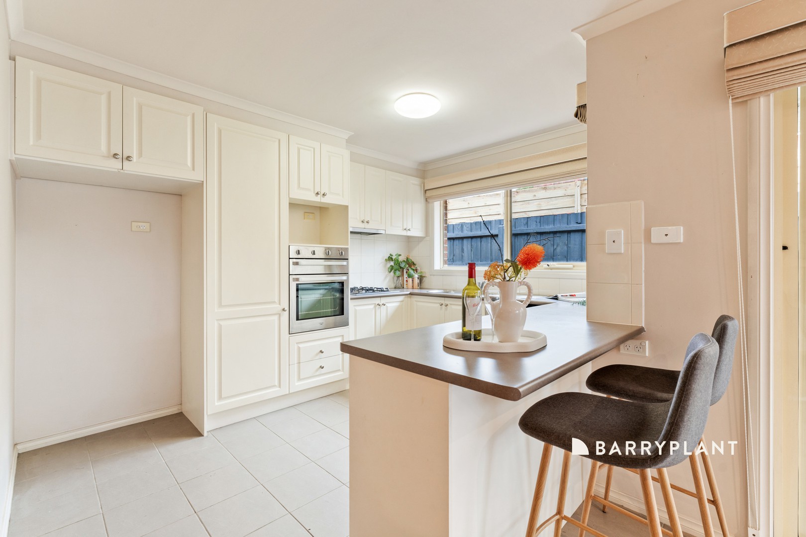 2/2 Sarah Louise Place, Berwick, VIC 3806, Berwick - Thumbnail 7