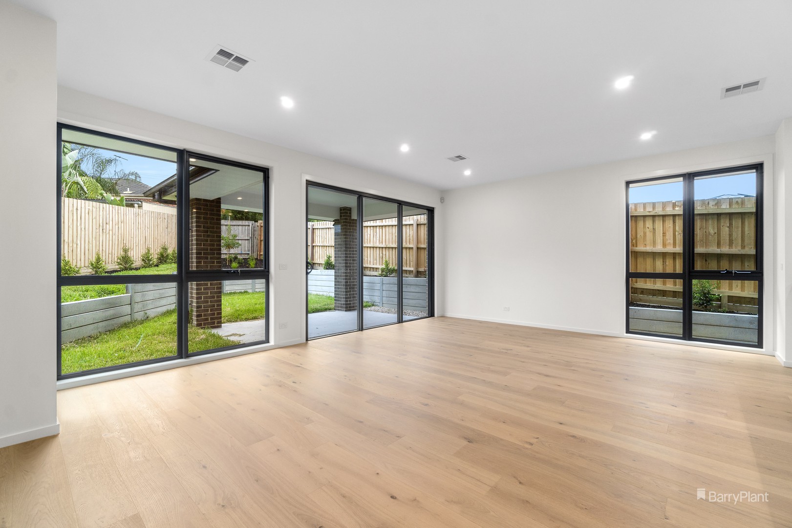 2/2 Sharne Court, Doncaster East, VIC 3109, Doncaster East - Thumbnail 4