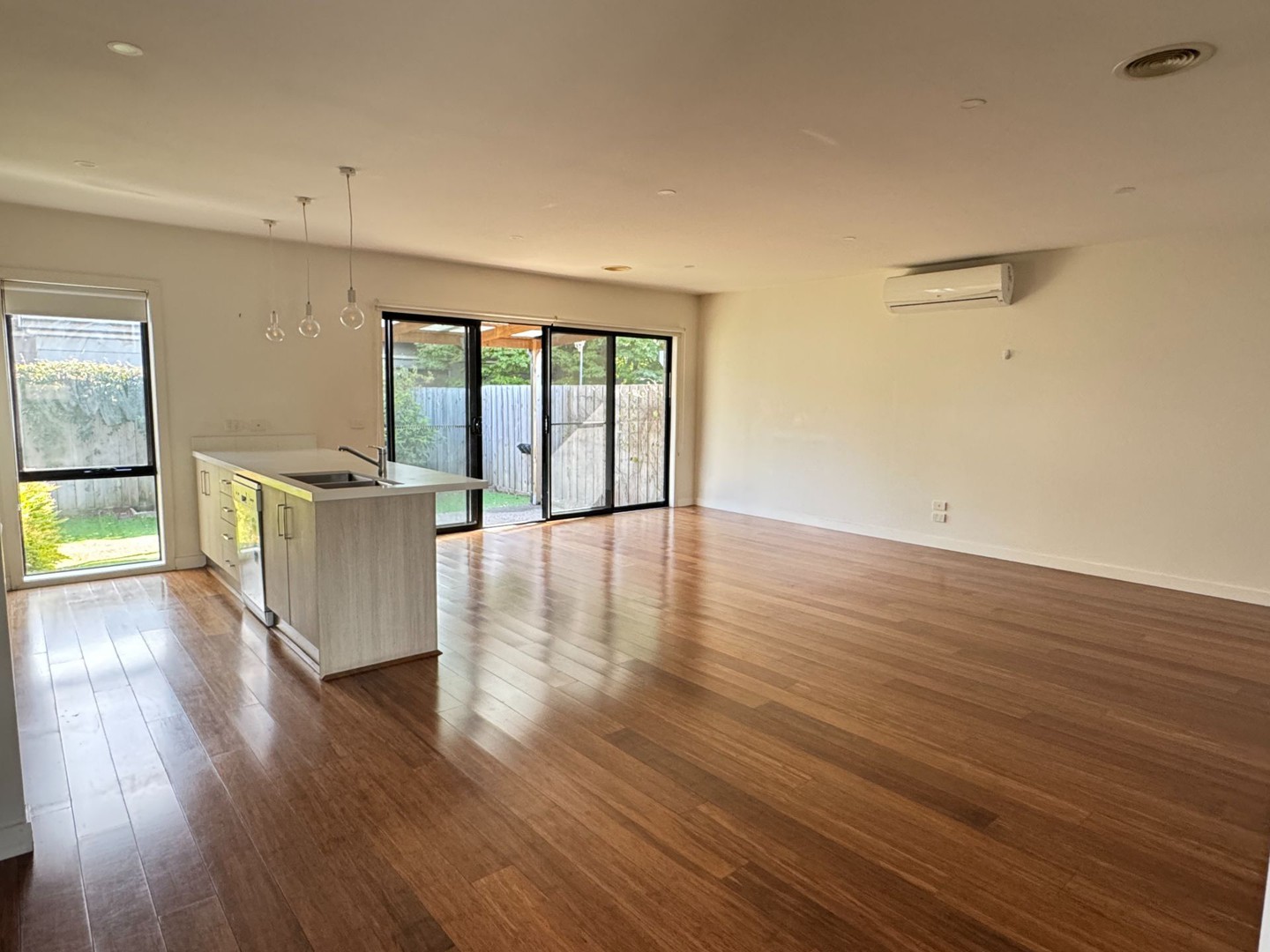 2/2 Sheridan St, Hamlyn Heights, VIC 3215, Hamlyn Heights - Thumbnail 4