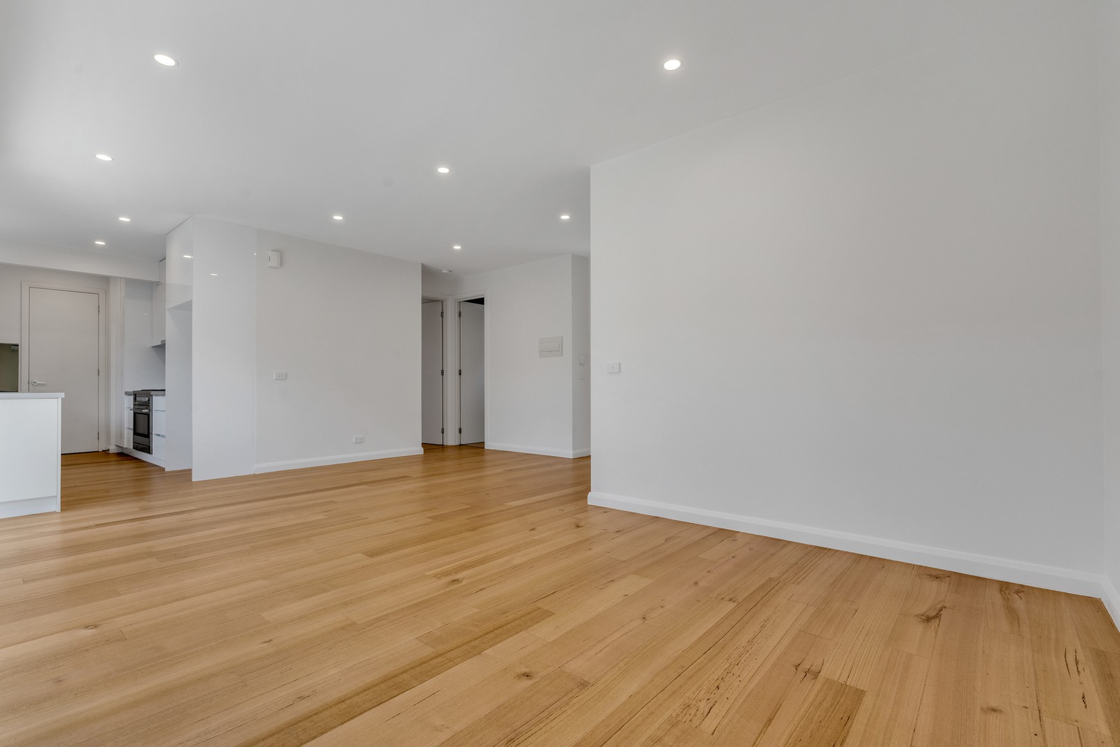 2/2 Spratling Street, Reservoir, VIC 3073, Reservoir - Thumbnail 5