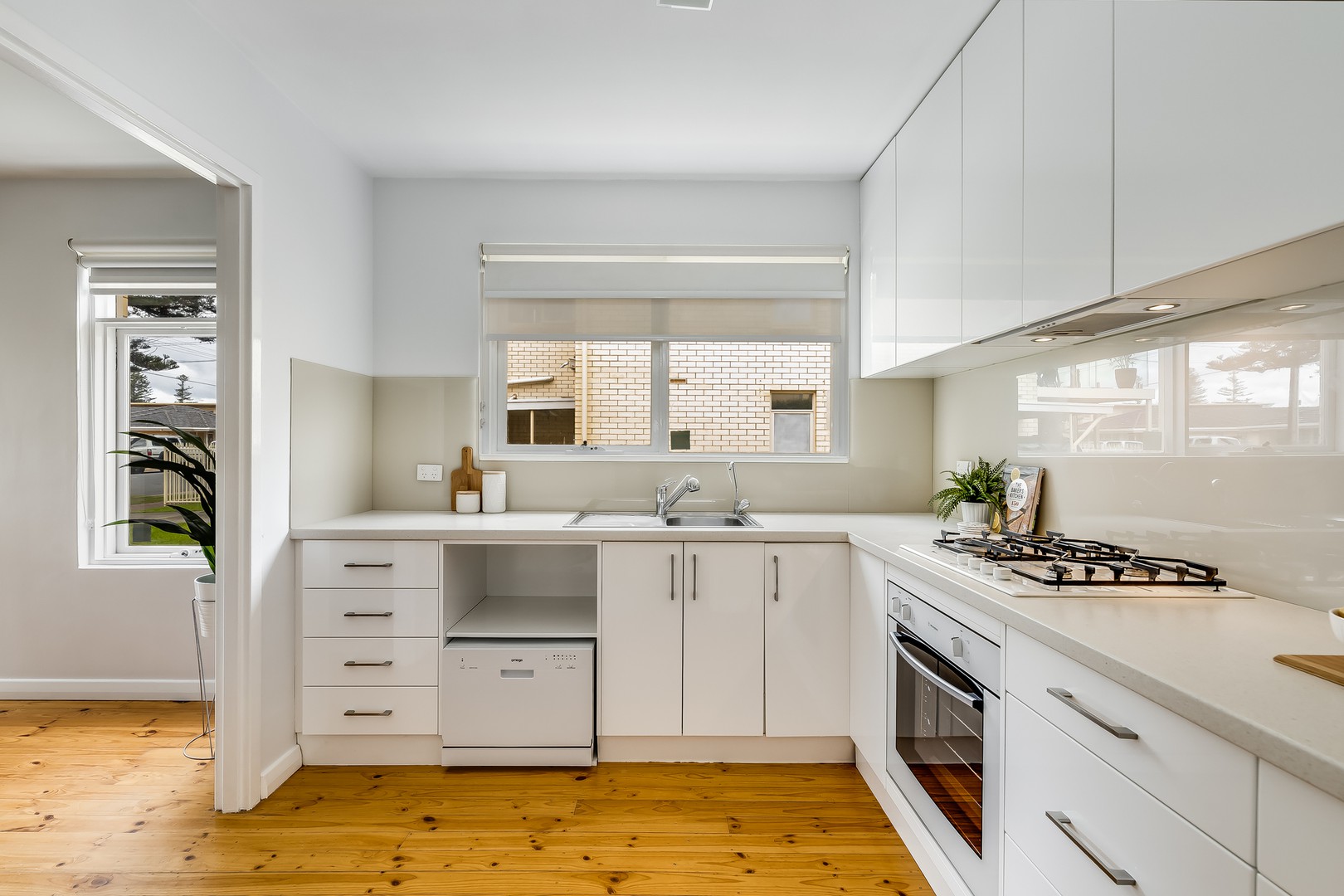 2/2 St Anne’s TerraceGlenelg North, SA 5045, Glenelg North - Thumbnail 8